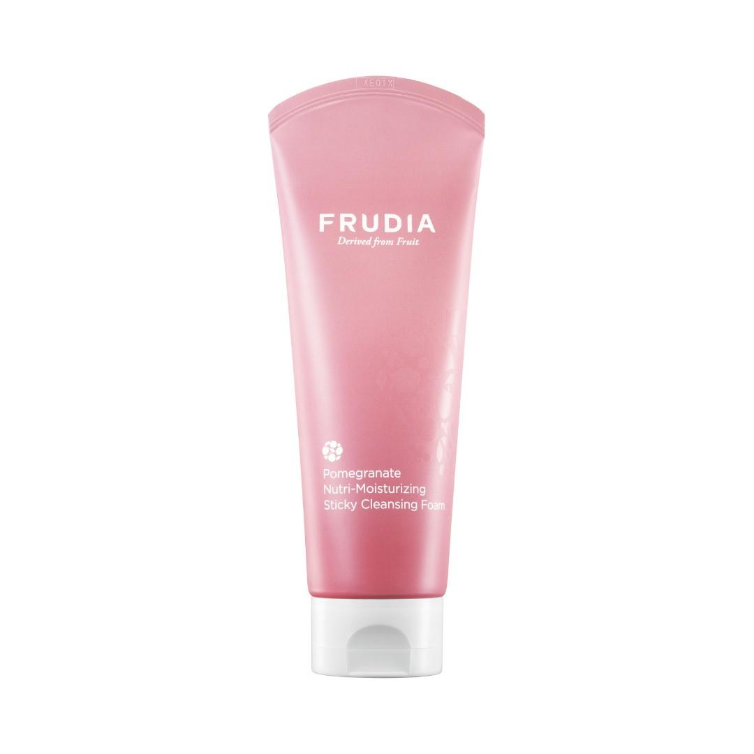  Pomegranate Nutri-Moist. Cleansing Foam 145ml